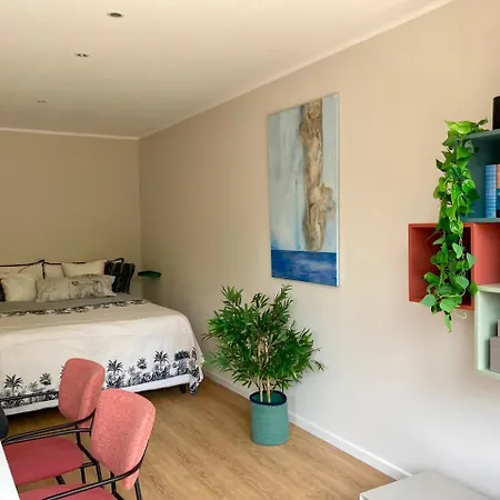 Wunderschoene Ferienwohnung In Innovativem Zero-Emissionen Haus Bochum Zewnętrze zdjęcie