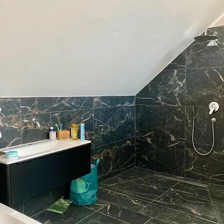 Wunderschoene Ferienwohnung In Innovativem Zero-Emissionen Haus Bochum Zewnętrze zdjęcie