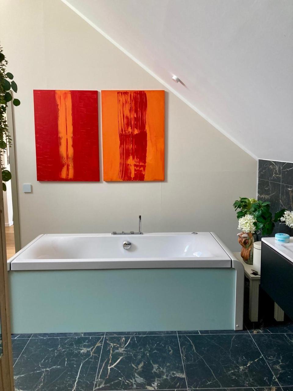 Wunderschoene In Innovativem Zero-emissionen Haus Apartment *